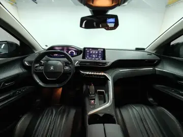 2019 Peugeot 5008 с пробегом 89 200 км