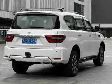 2020 Nissan Patrol с пробегом 120 000 км