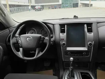2020 Nissan Patrol с пробегом 120 000 км