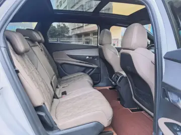 2019 Peugeot 5008 с пробегом 107 000 км