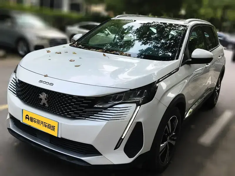 2021 Peugeot 5008 с пробегом 3 600 км