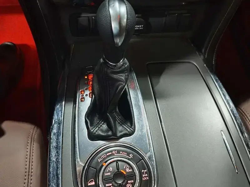 2020 Nissan Patrol с пробегом 98 000 км