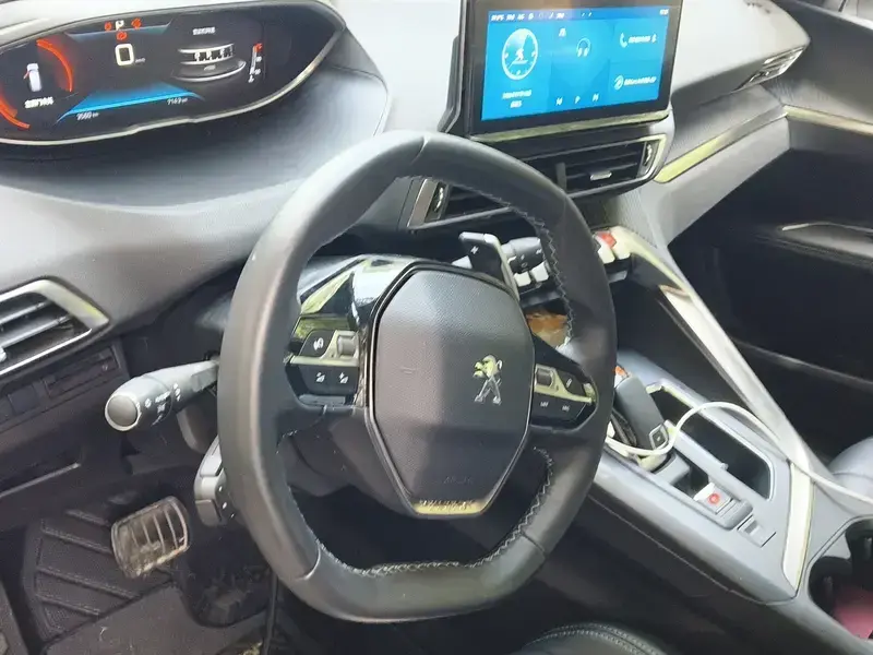 2021 Peugeot 5008 с пробегом 3 600 км