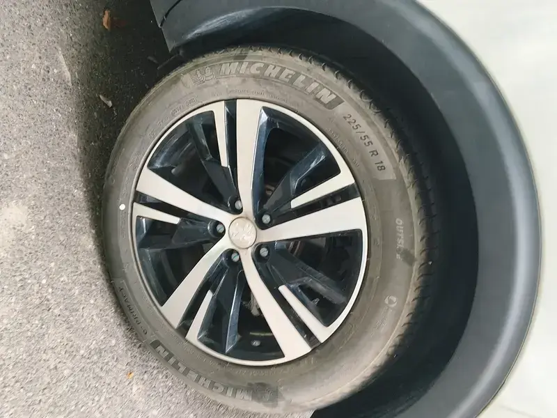 2021 Peugeot 5008 с пробегом 3 600 км