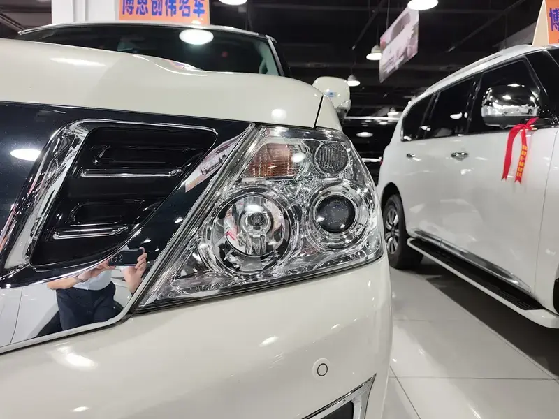 2019 Nissan Patrol с пробегом 112 000 км