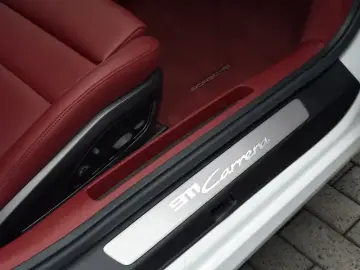2026 Porsche 911 с пробегом 600 км