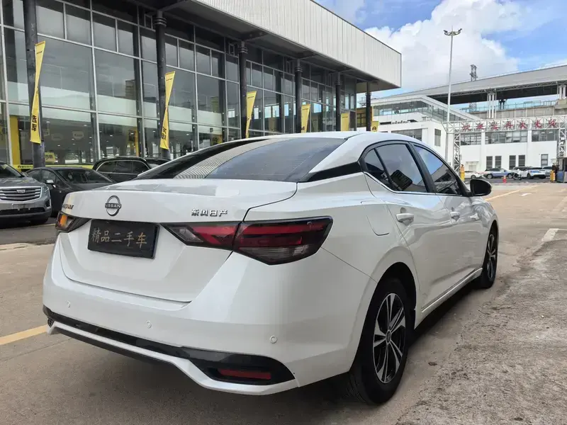 2023 Nissan Sylphy с пробегом 33 000 км
