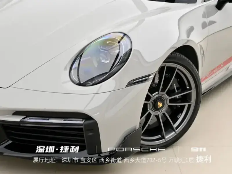 2022 Porsche 911 с пробегом 5 000 км