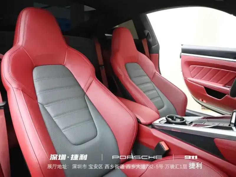 2022 Porsche 911 с пробегом 5 000 км