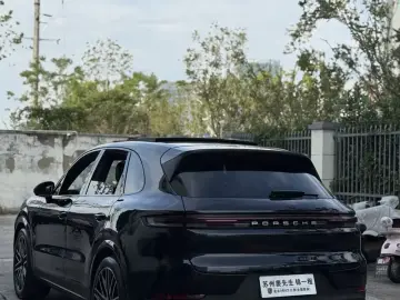 2024 Porsche Cayenne с пробегом 85 000 км