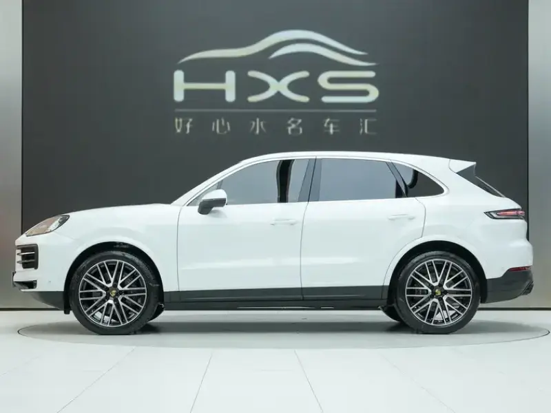 2024 Porsche Cayenne с пробегом 17 000 км