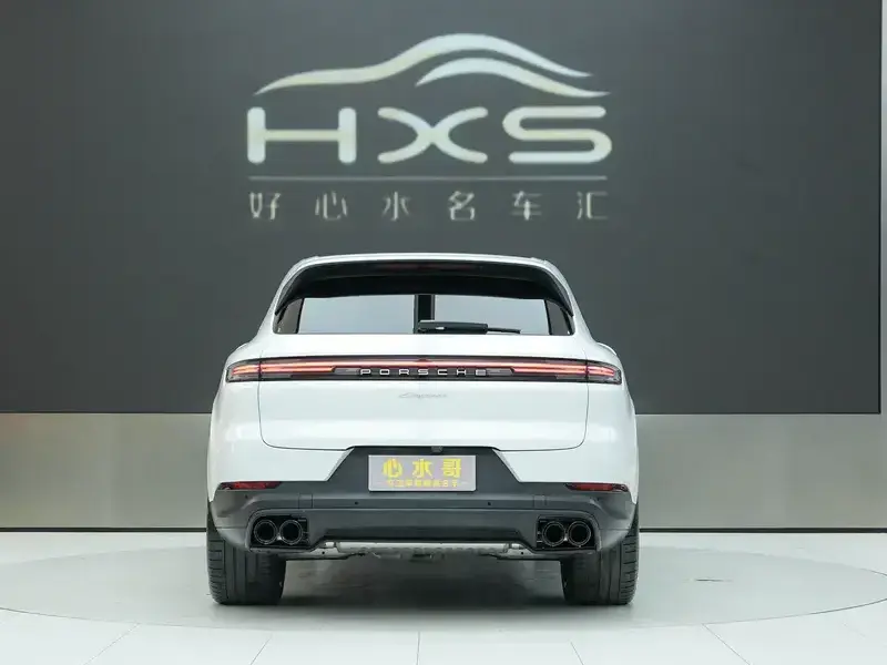 2024 Porsche Cayenne с пробегом 17 000 км