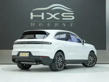 2024 Porsche Cayenne с пробегом 17 000 км