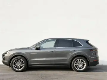 2020 Porsche Cayenne с пробегом 70 000 км