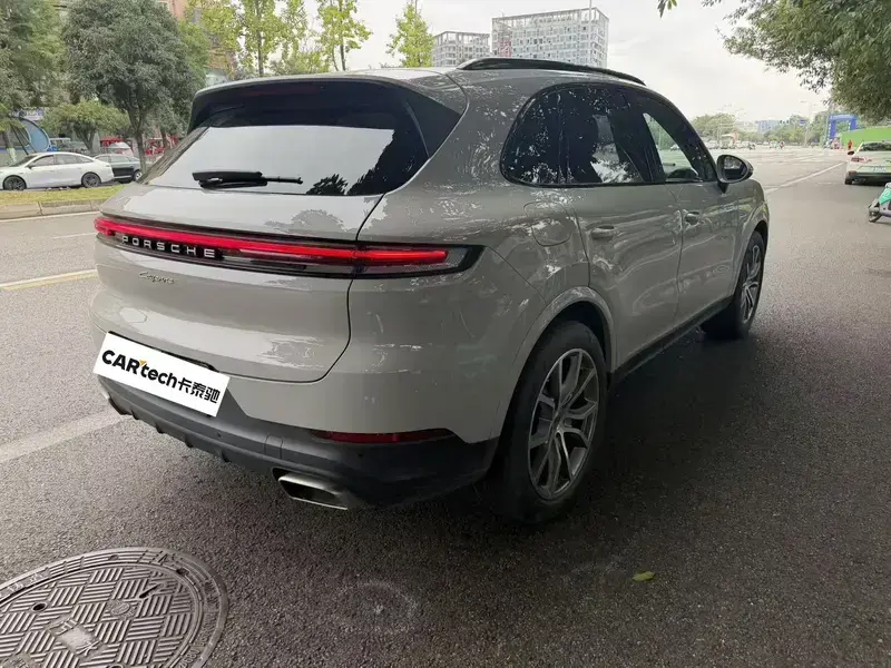 2024 Porsche Cayenne с пробегом 29 000 км