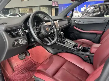 2023 Porsche Macan с пробегом 22 500 км