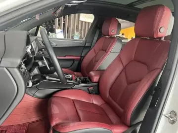 2023 Porsche Macan с пробегом 22 500 км