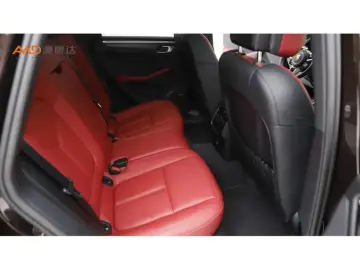 2021 Porsche Macan с пробегом 28 700 км