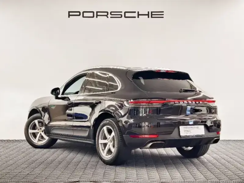 2020 Porsche Macan с пробегом 50 000 км