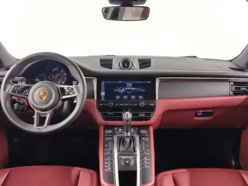 2019 Porsche Macan с пробегом 91 000 км