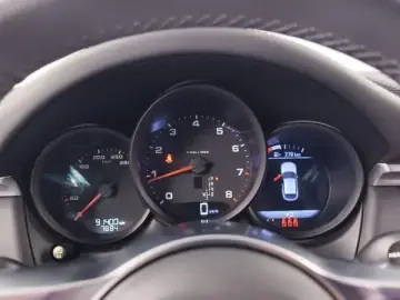 2019 Porsche Macan с пробегом 91 000 км