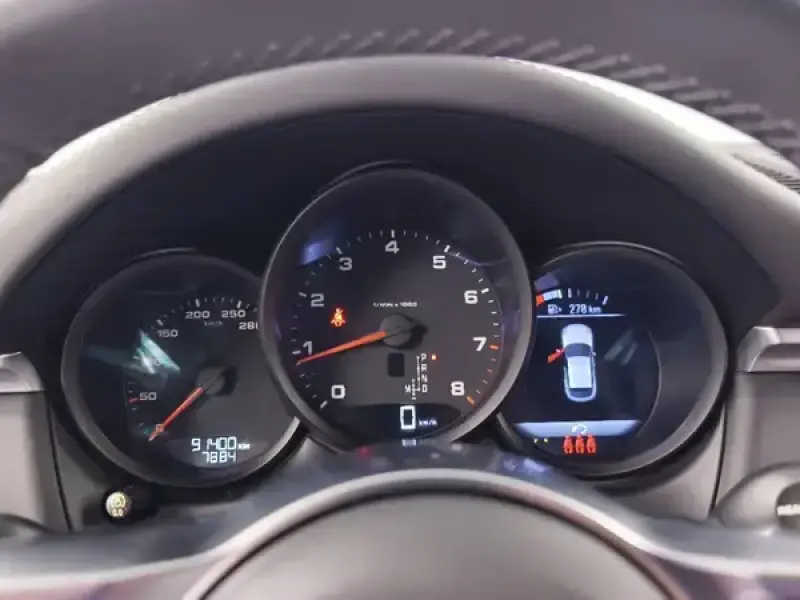 2019 Porsche Macan с пробегом 91 000 км