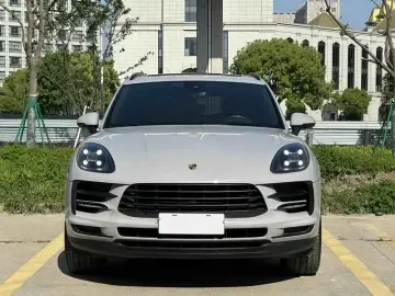 2021 Porsche Macan с пробегом 71 000 км