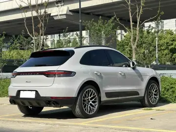 2021 Porsche Macan с пробегом 71 000 км