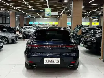 2020 Porsche Macan с пробегом 82 000 км