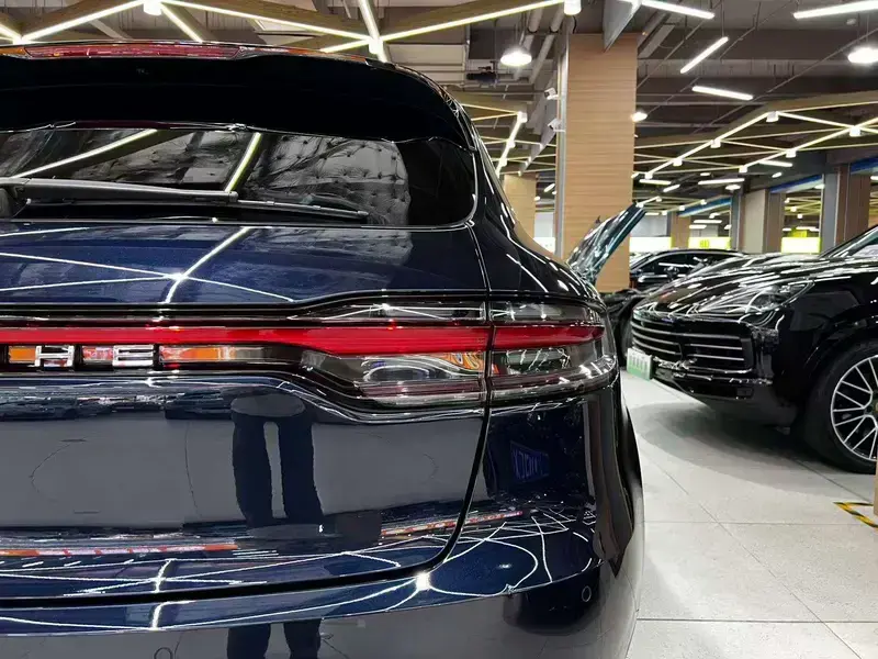 2020 Porsche Macan с пробегом 82 000 км