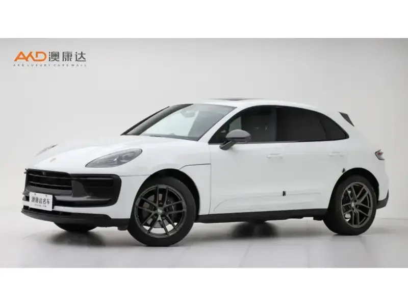 2022 Porsche Macan с пробегом 34 100 км