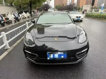 2021 Porsche Panamera с пробегом 67 000 км