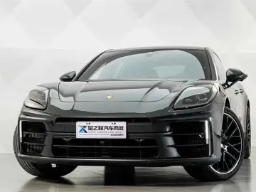 2024 Porsche Panamera с пробегом 6 700 км