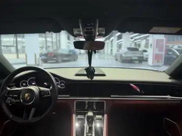 2023 Porsche Panamera с пробегом 90 500 км