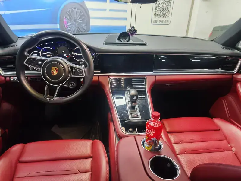2019 Porsche Panamera с пробегом 103 000 км