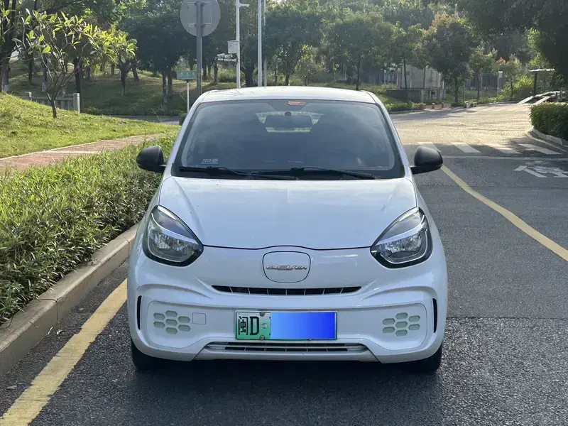 2022 Roewe Clever с пробегом 33 000 км