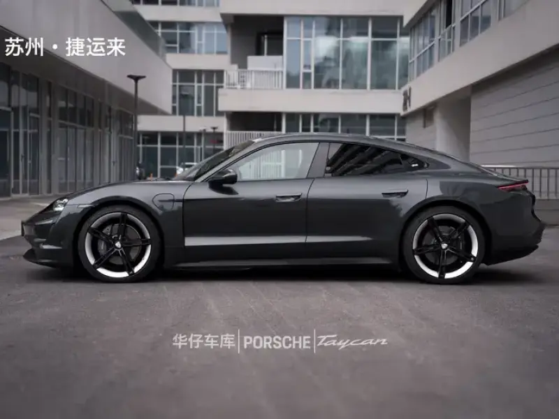 2020 Porsche Taycan с пробегом 56 000 км