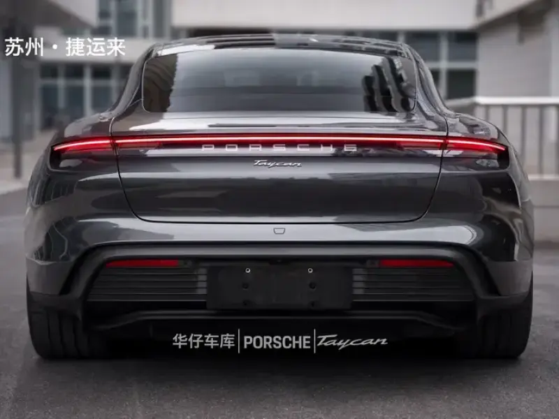 2020 Porsche Taycan с пробегом 56 000 км