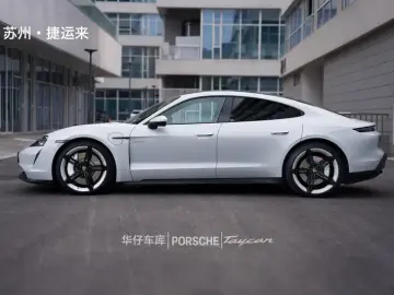 2022 Porsche Taycan с пробегом 44 000 км