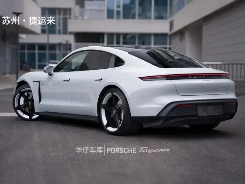 2022 Porsche Taycan с пробегом 44 000 км
