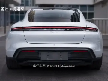 2022 Porsche Taycan с пробегом 44 000 км