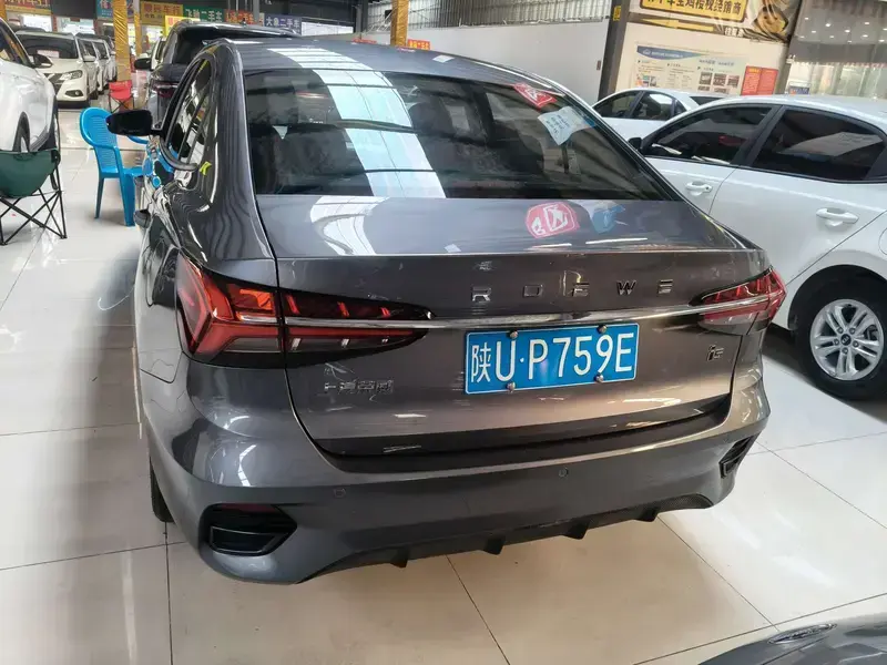 2021 Roewe i5 с пробегом 40 000 км