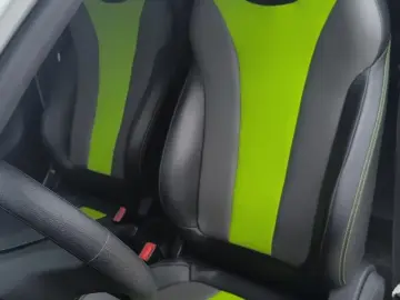 2020 Roewe Clever с пробегом 45 000 км
