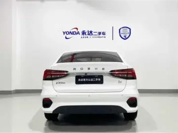 2021 Roewe i5 с пробегом 49 600 км