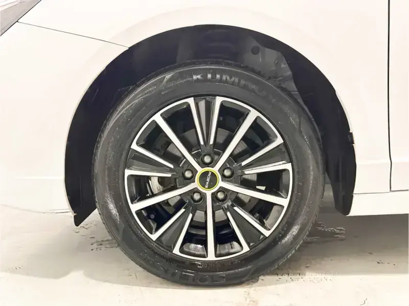 2021 Roewe i5 с пробегом 49 600 км