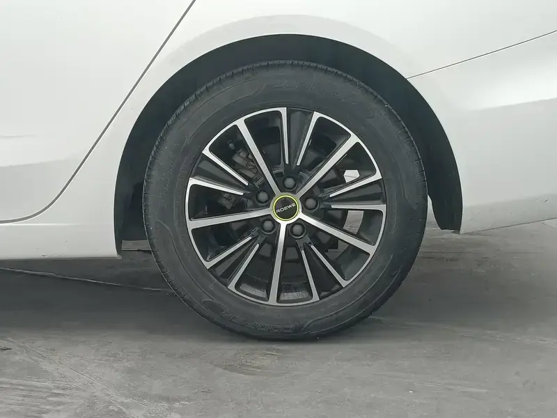 2021 Roewe i5 с пробегом 39 600 км