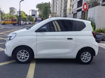 2022 Roewe Clever с пробегом 45 000 км