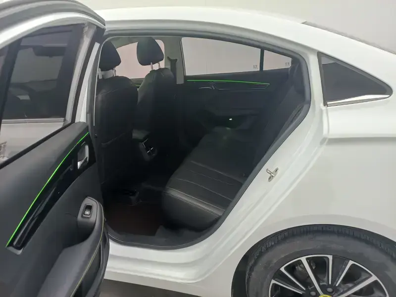 2021 Roewe i5 с пробегом 39 600 км