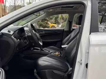 2019 Roewe i5 с пробегом 63 000 км