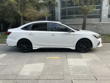 2020 Roewe i6 Max с пробегом 69 000 км